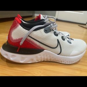 Nike Renew Run ‘White University Red. Size 10.5